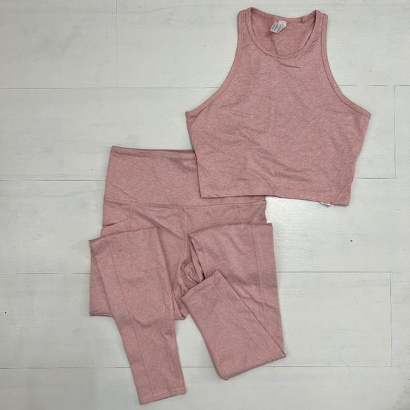 Pink Athletic set! Balance Collection - Picture 1 of 2